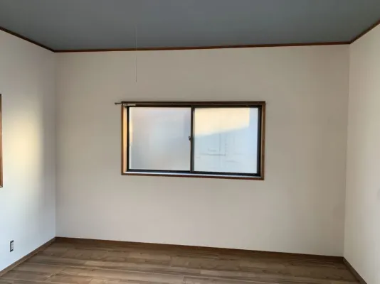 クロスの張り替え