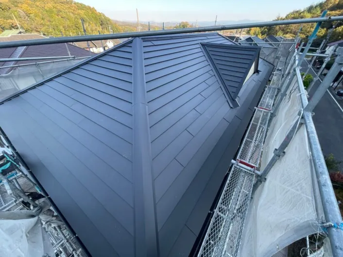 屋根カバー工法