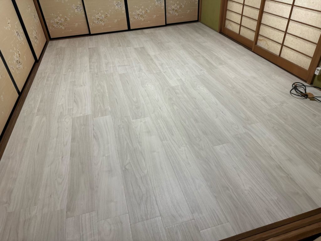 畳からフロアタイルへ