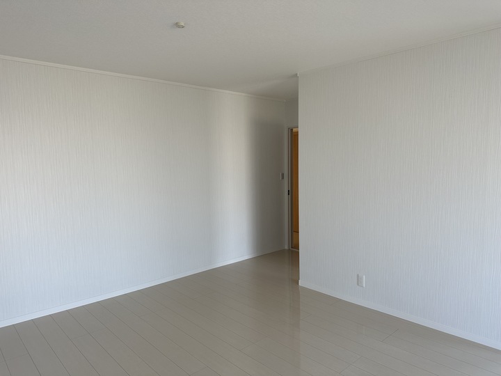 クロスの張り替え